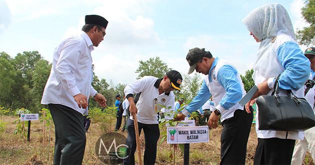 7TASLIM-Reboisasi Lahan Hutan, Beralih ke Pohon Berbuah.jpg